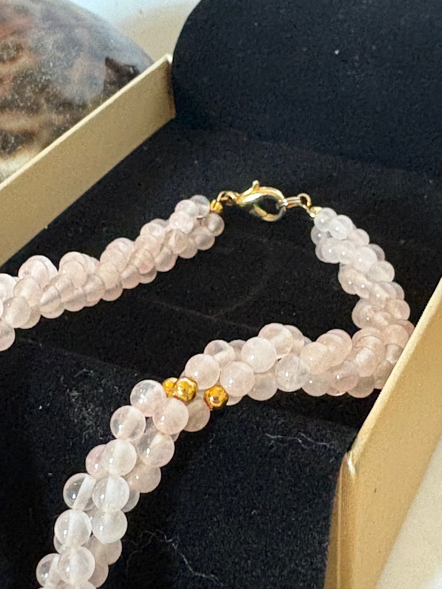 Vintage Collier aus Rosenquarz – 3-reihig – ca. 39 cm – rosafarbene Kugelperlen