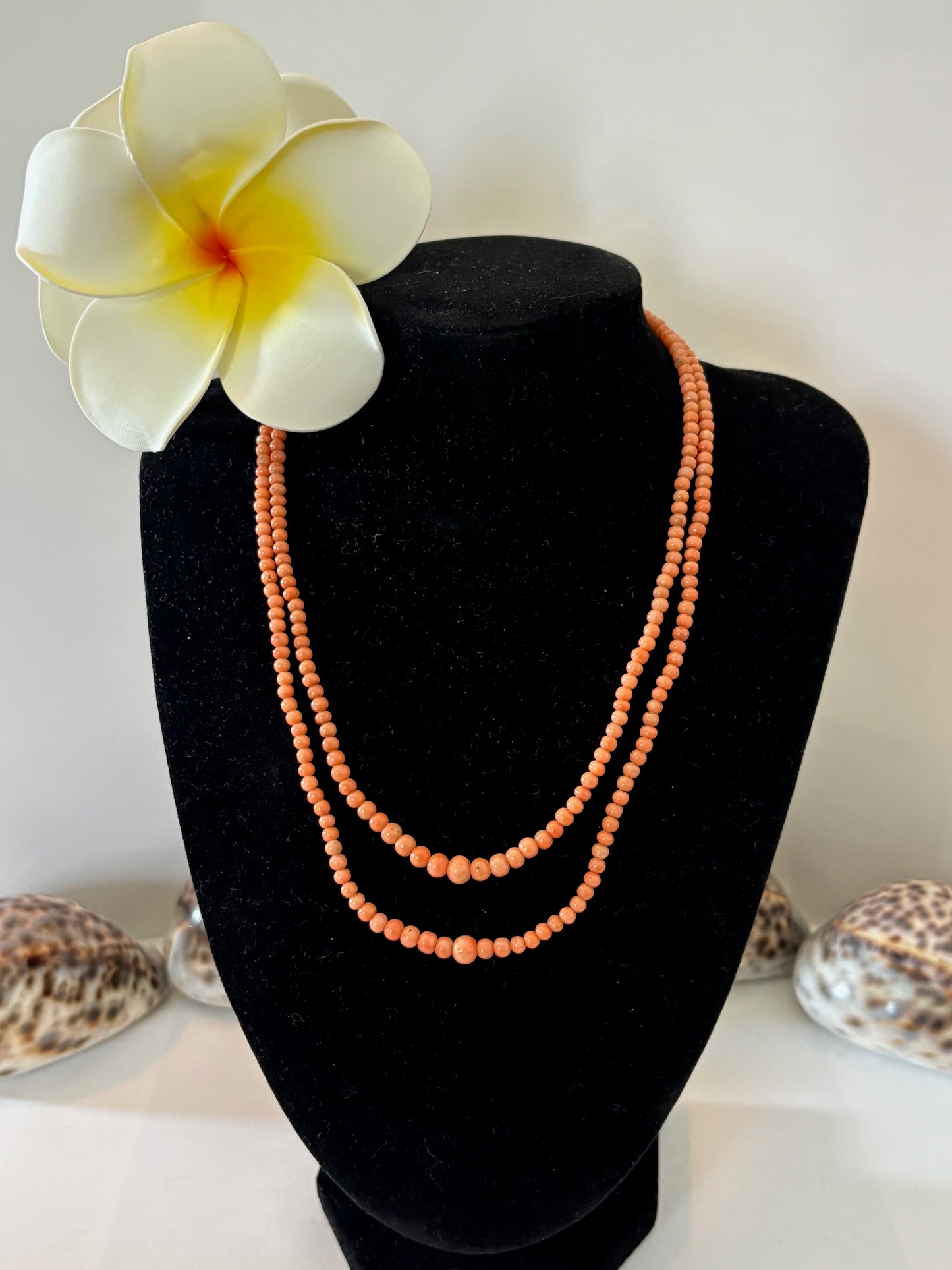 Vintage Korallenkette, 2-reihig – lachsfarbener Ton, ca. 44 cm