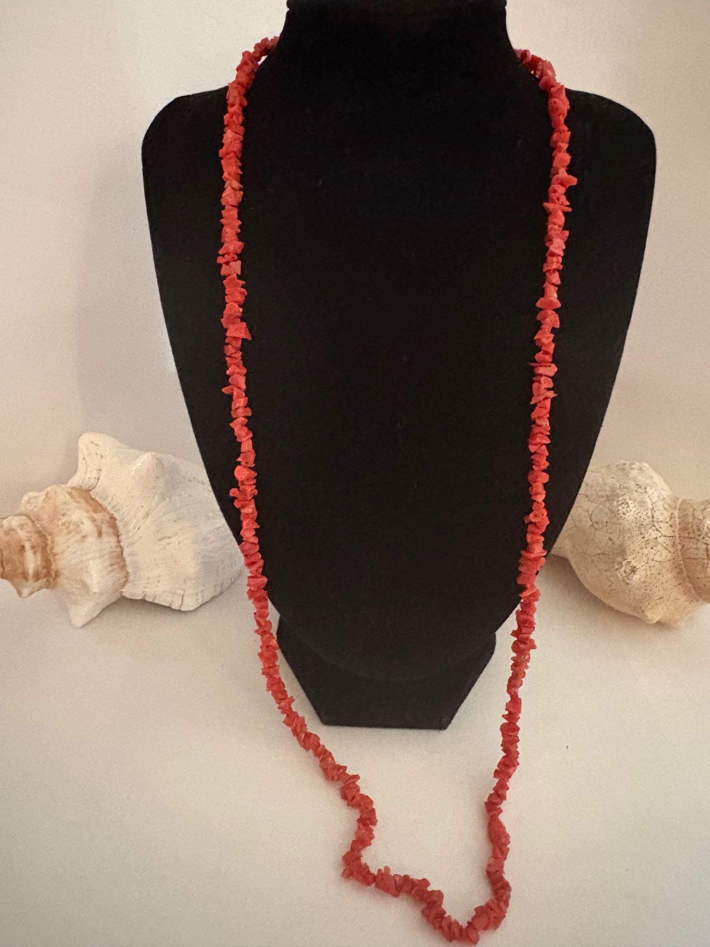 Vintage rote Korallenkette – antik & lang, ca. 70 cm