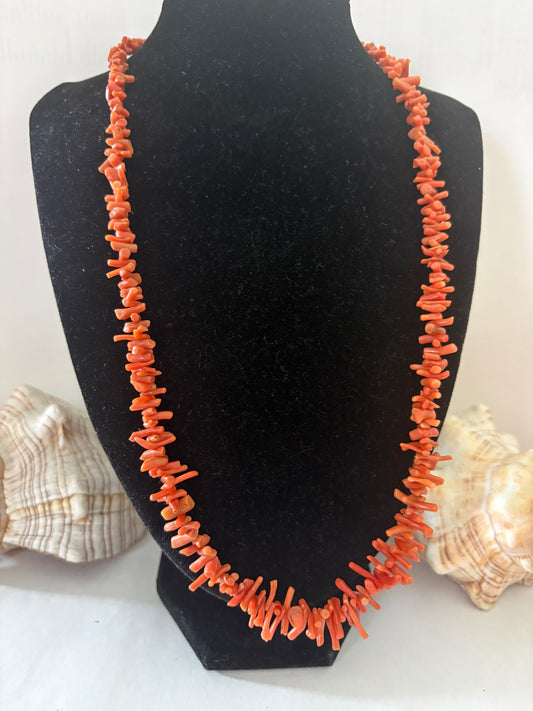 Vintage Korallenkette – Klassisch, ca. 58 cm