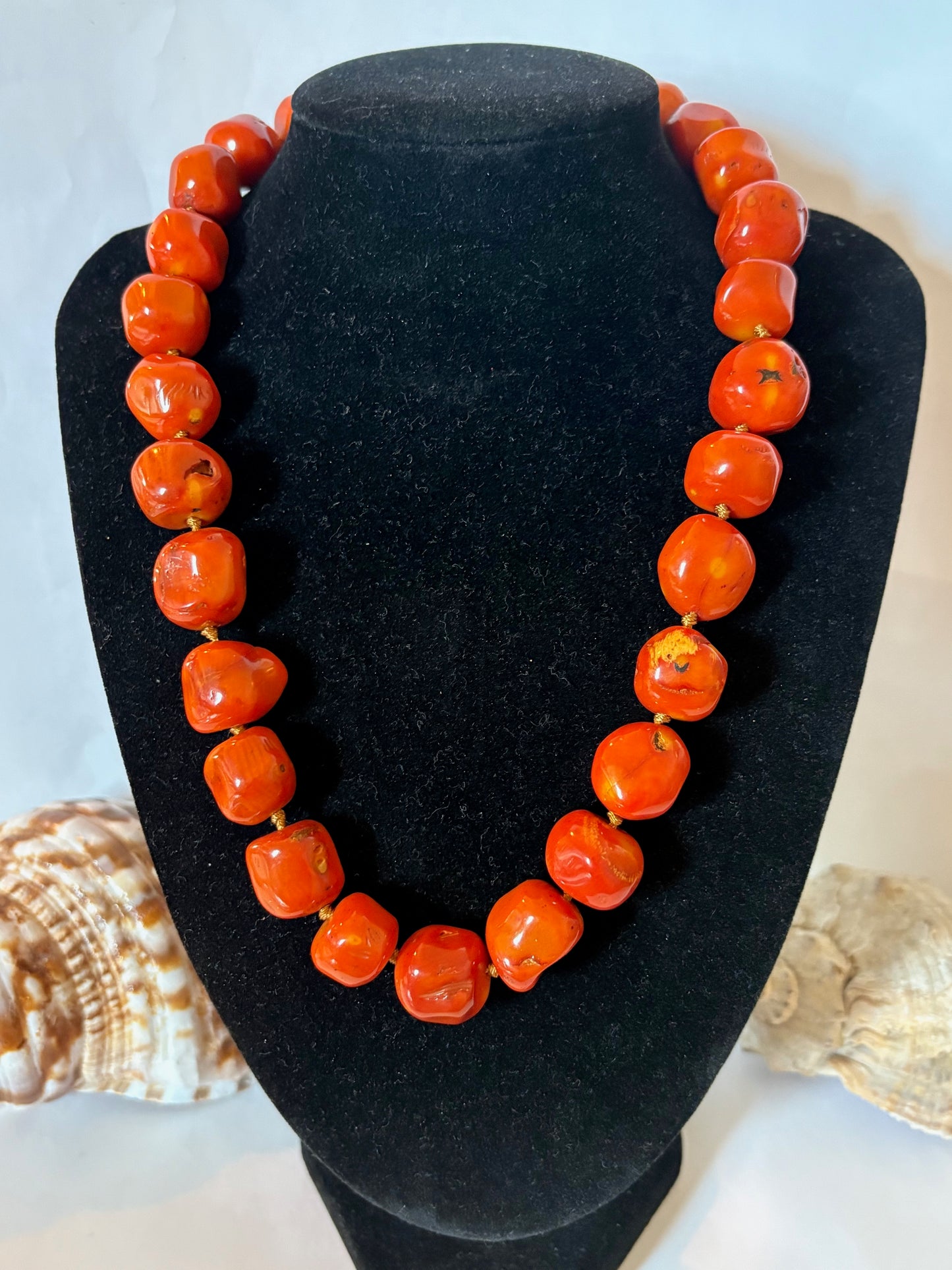 Kräftige Vintage Korallenkette mit Nuggetperlen – Rot-Orange Statement Collier 158 g