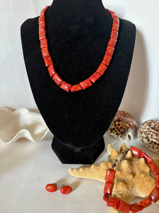 Vintage Korallen-Schmuckset mit rechteckigen Elementen – Kette, Armband & Ohrringe