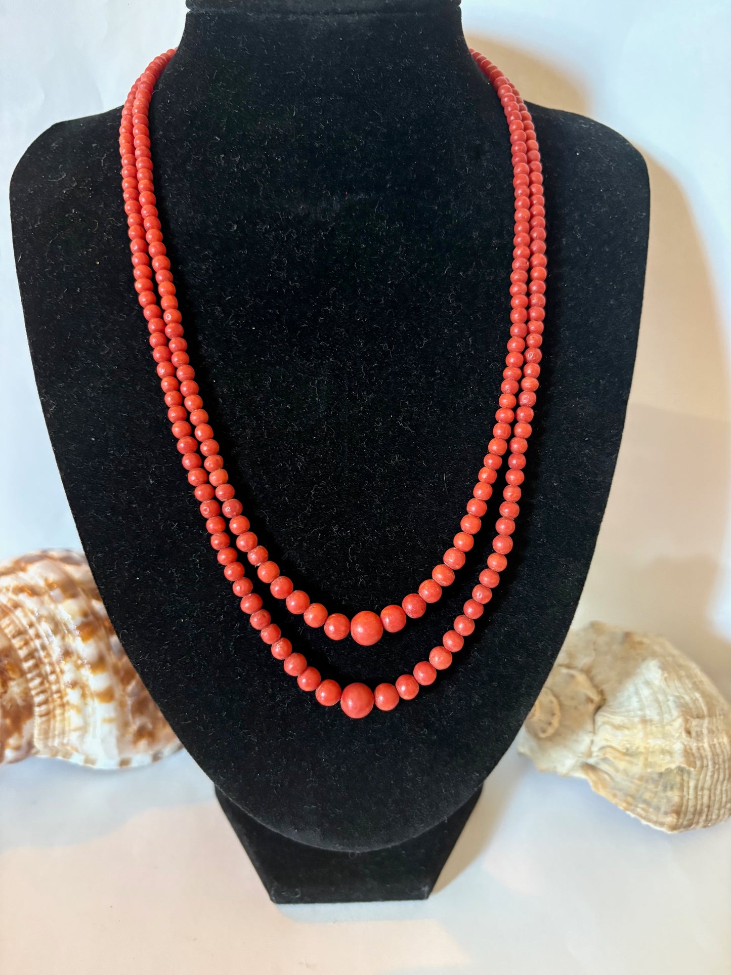 Art-Déco Vintage Korallenkette mit 800er Silber Verschluss – 47 cm Rot-Orange