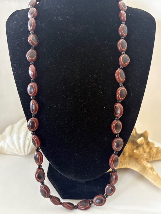 Vintage Samenperlen-Kette 66 cm – Naturmaterial in Braun – Boho Schmuck