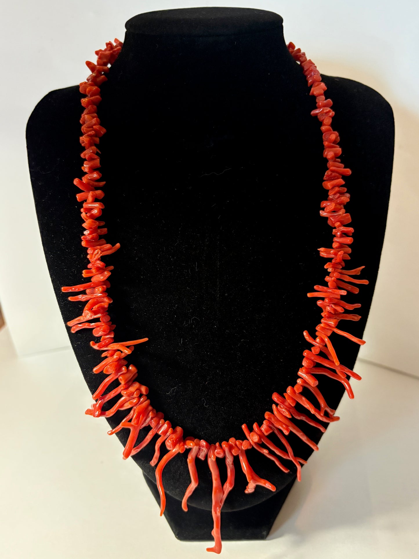 Vintage Korallenkette Astoptik Rot – Klassisches Collier 51,5 cm