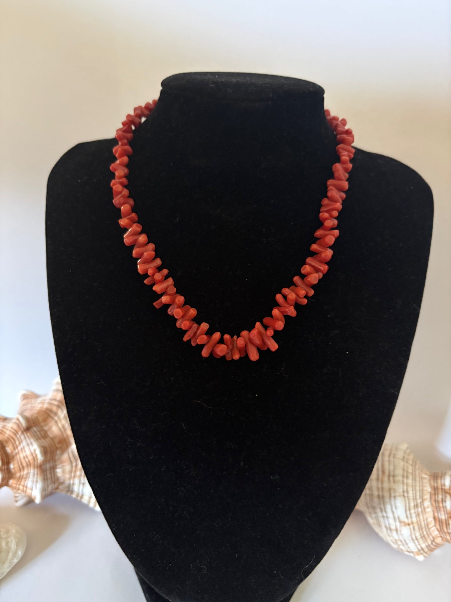 Vintage-Korallenkette – klassisch, ca. 36 cm