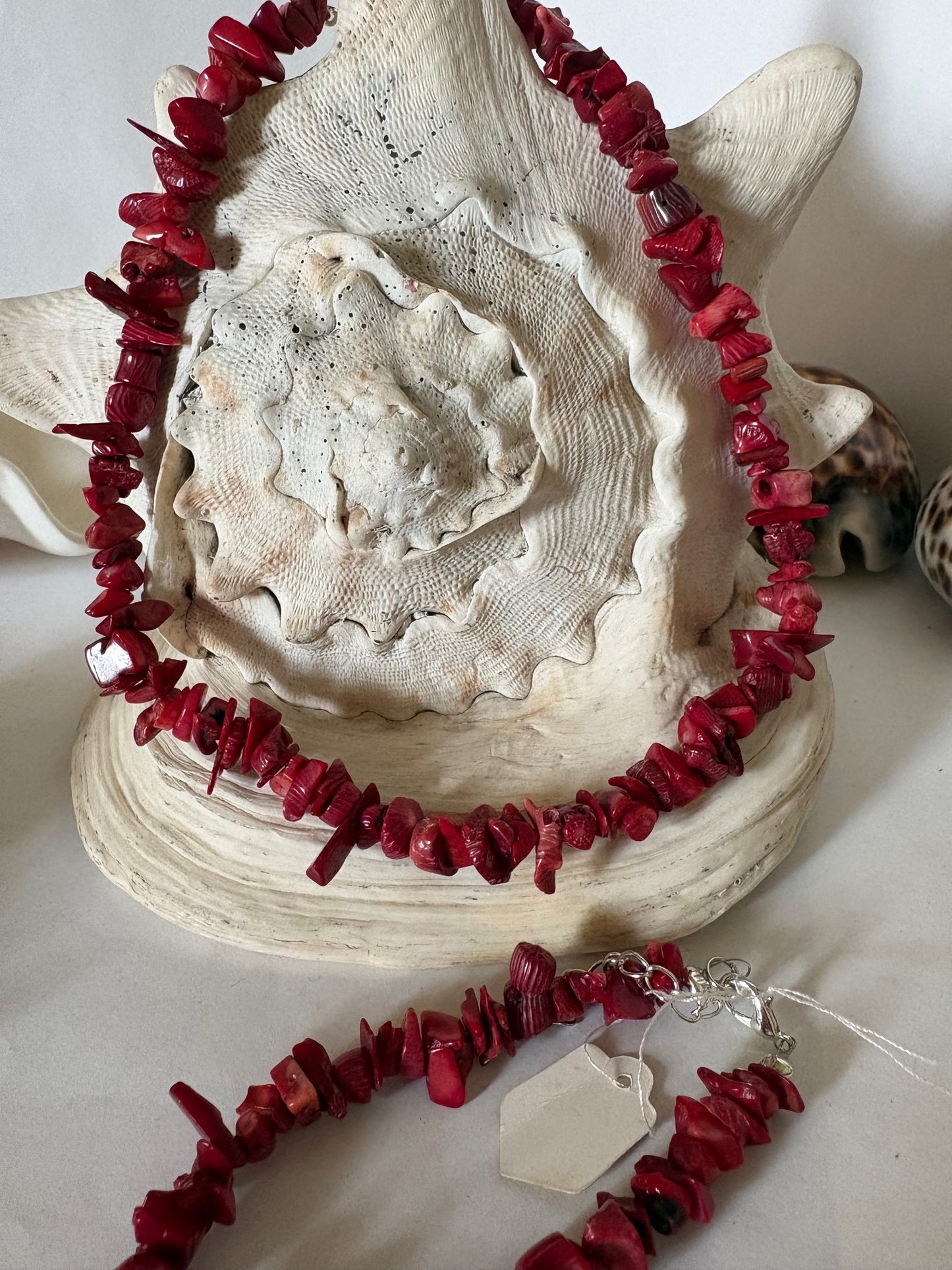 Vintage Korallen Schmuckset Rot – Halskette & Armband klassisch zeitlos