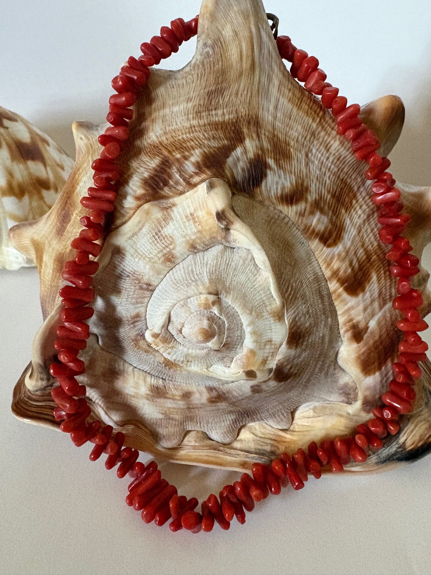 Vintage-Korallenkette – klassisch, ca. 36 cm