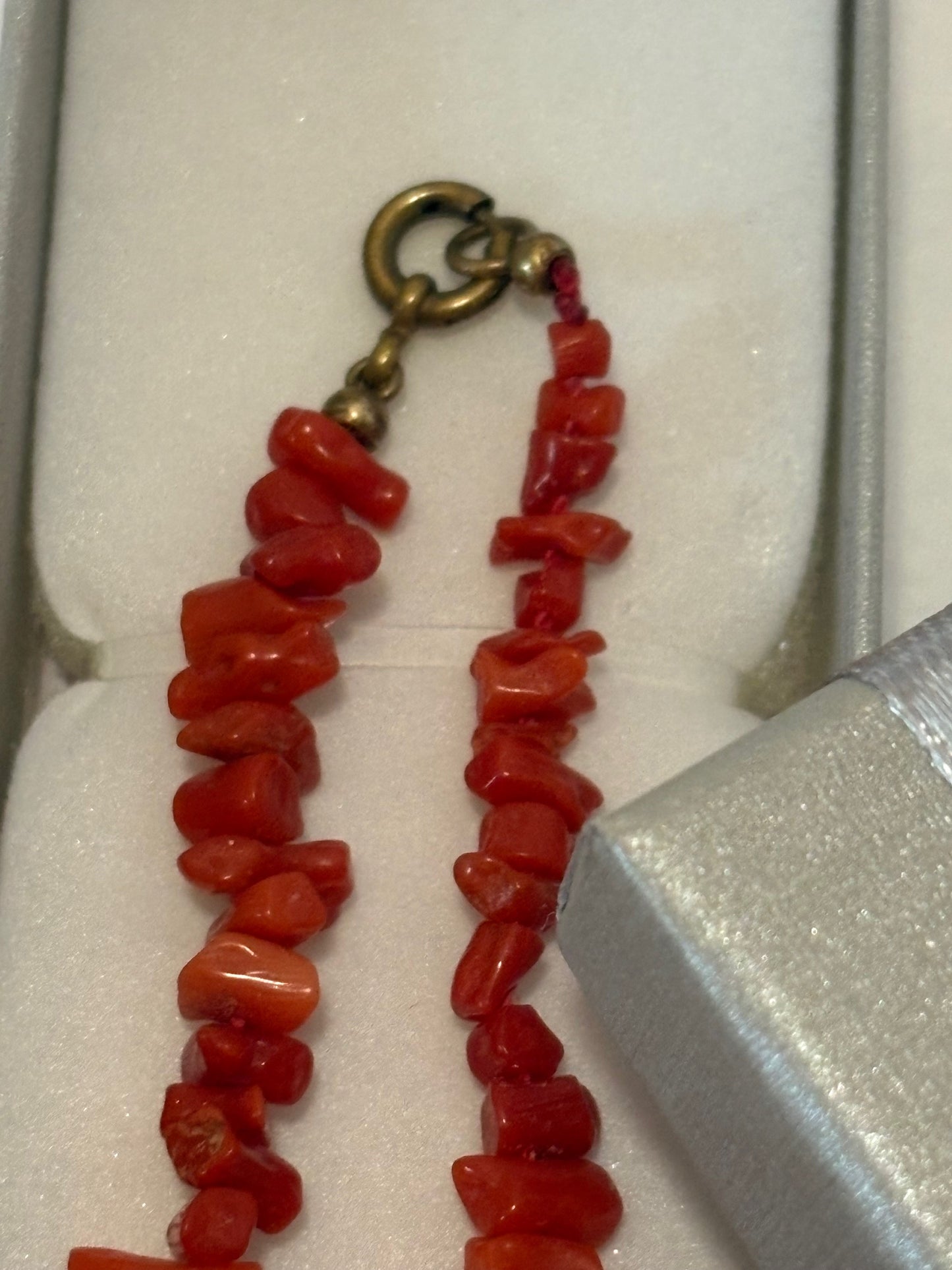 Vintage Korallenkette Astoptik Rot – Klassisches Collier 51,5 cm