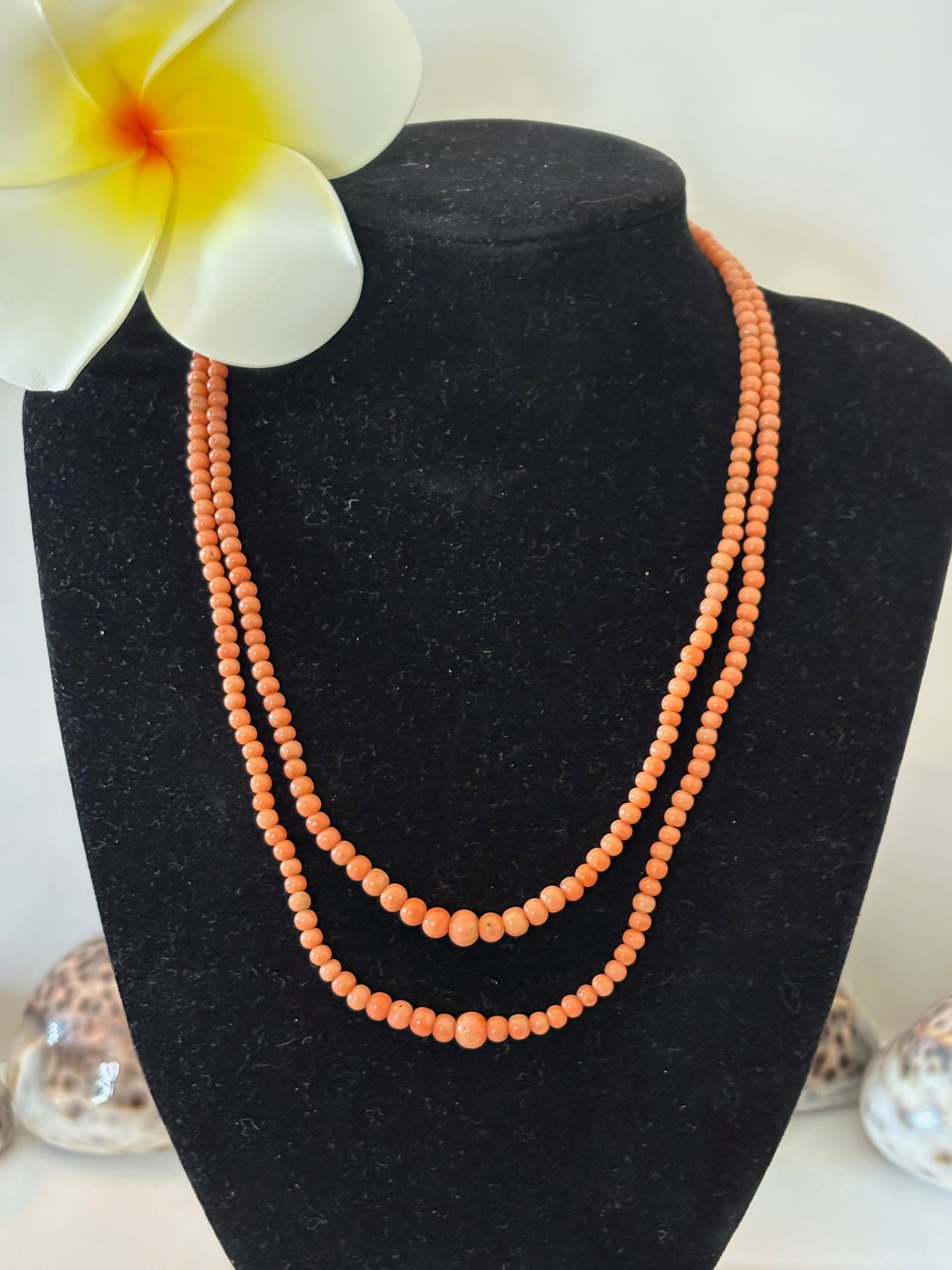 Vintage Korallenkette, 2-reihig – lachsfarbener Ton, ca. 44 cm