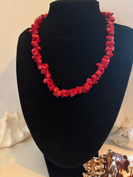 Vintage rote Korallenkette – klassische Halskette, ca. 41 cm