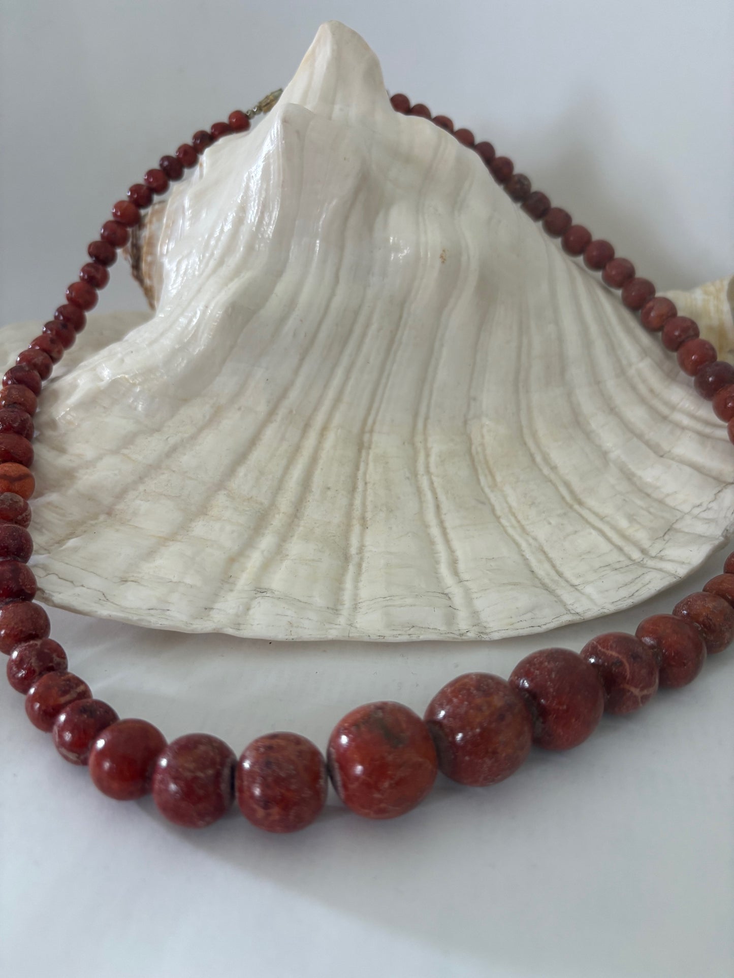 Vintage Schaumkorallen-Kette Rot – klassische lange Korallenkette