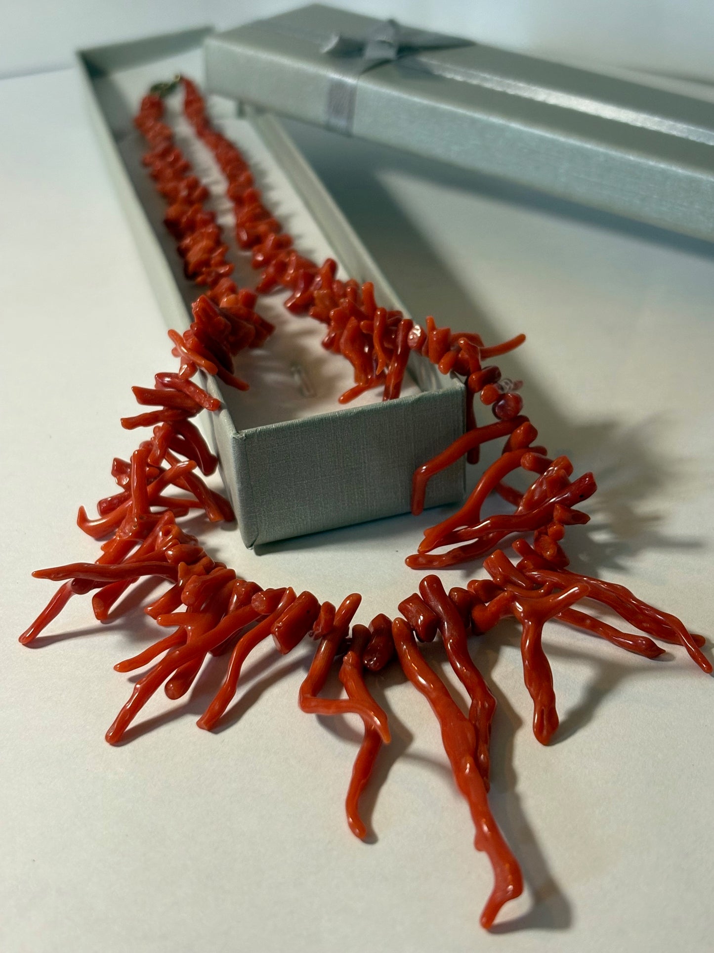 Vintage Korallenkette Astoptik Rot – Klassisches Collier 51,5 cm