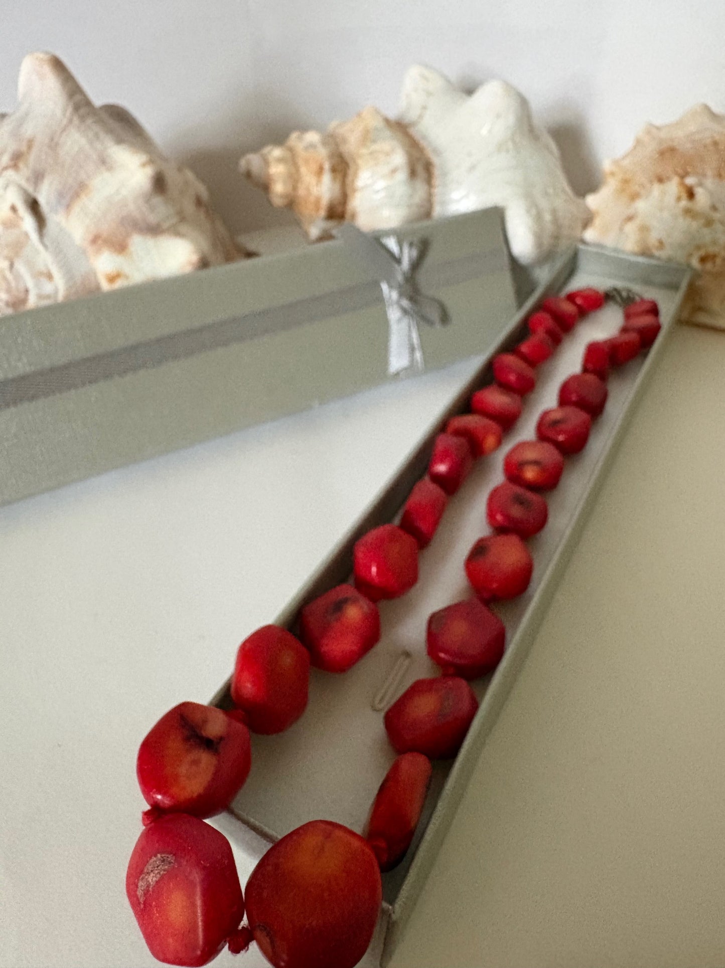 Vintage rote Korallenkette – organische Form, ca. 41,5 cm