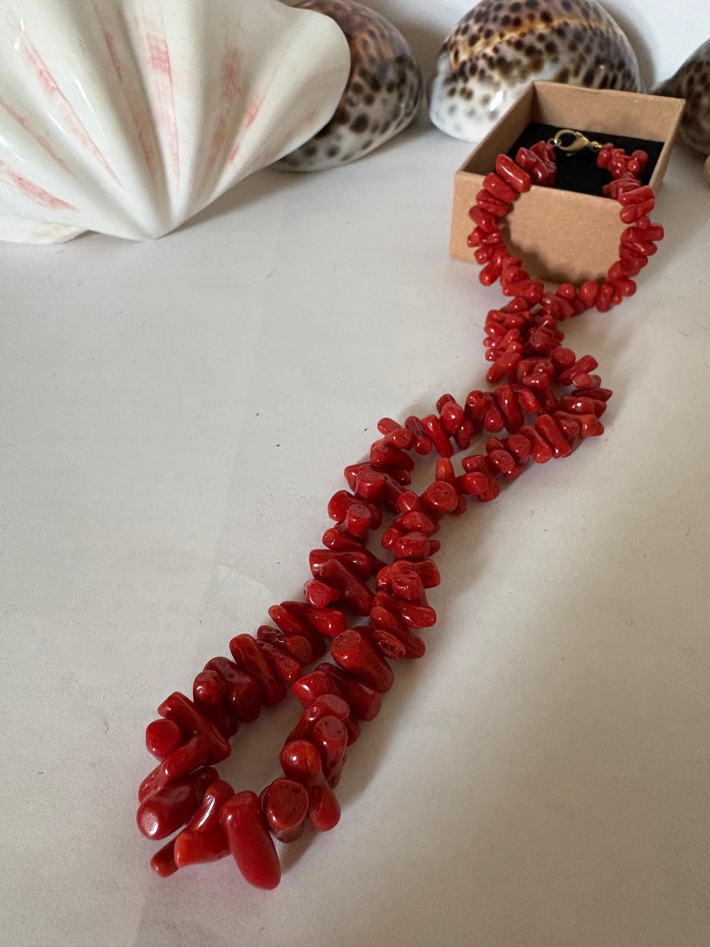 Korallenkette im intensiven Rotton – Vintage Halskette aus Naturkoralle mit 50 cm Länge