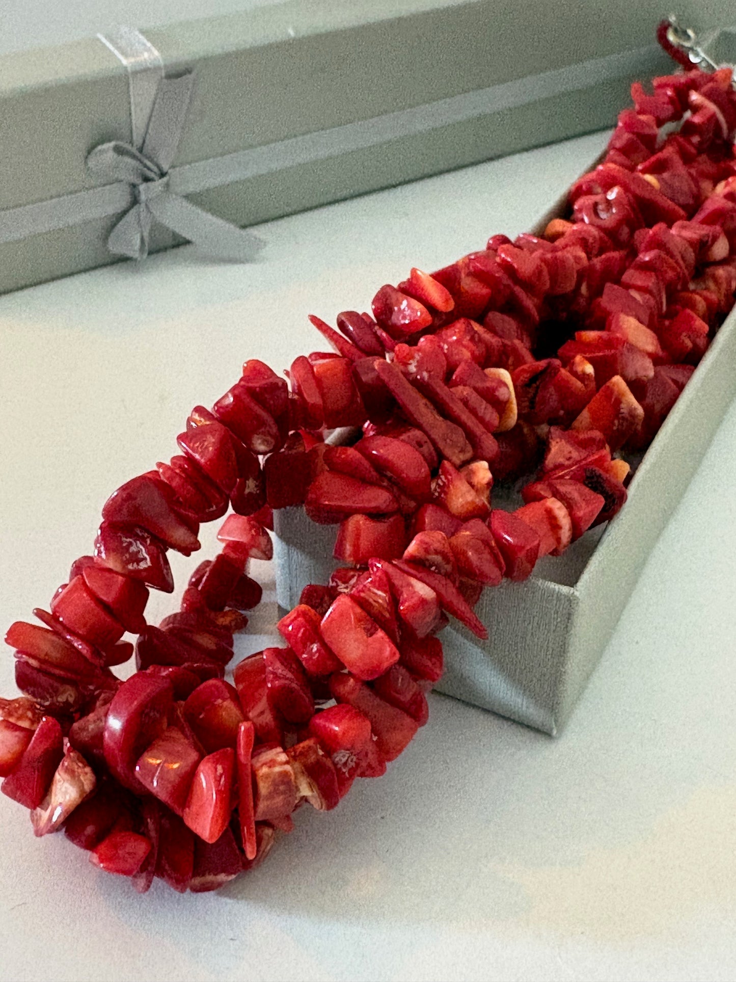 Vintage dreigliedrige rote Korallenkette – ca. 49,5 cm