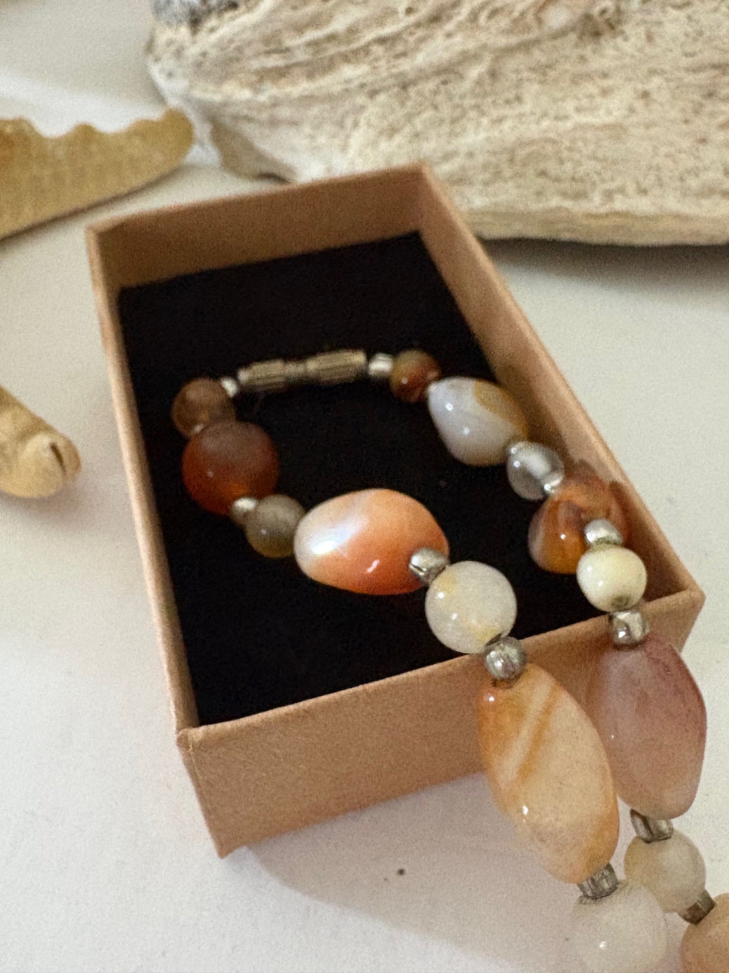 Vintage Edelstein-Perlenkette 62 cm – Naturstein Boho-Schmuck – mehrfarbig