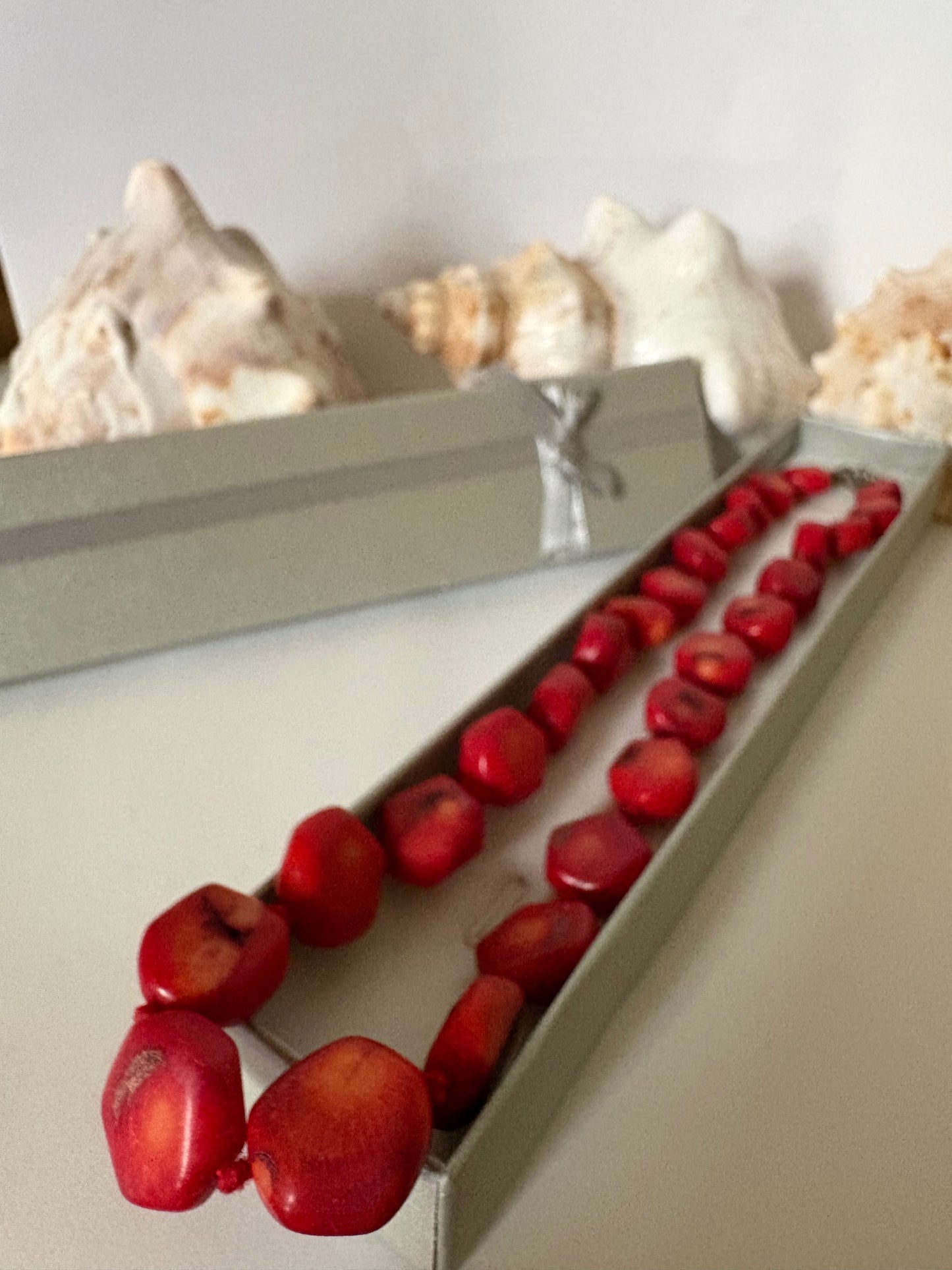 Vintage rote Korallenkette – organische Form, ca. 41,5 cm