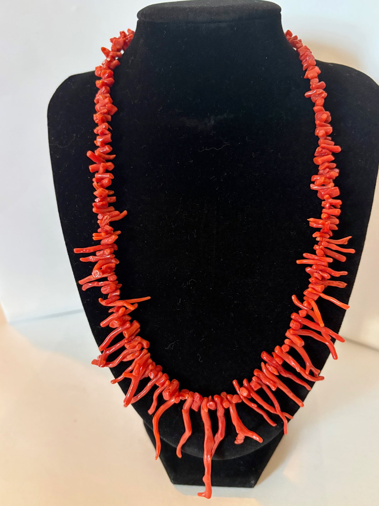 Vintage Korallenkette Astoptik Rot – Klassisches Collier 51,5 cm