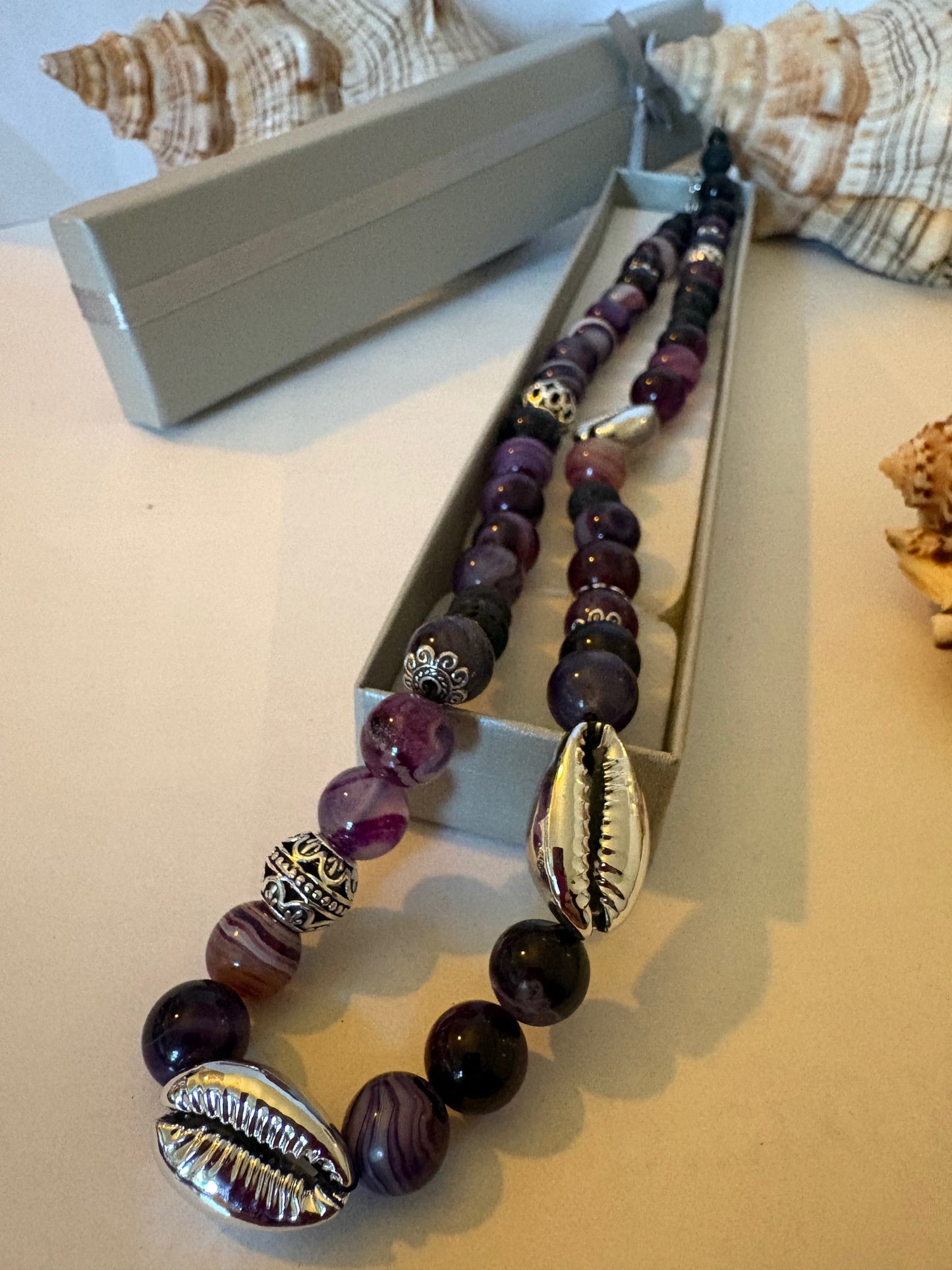 Handcrafted Agate Necklace with Lava Beads & Shell Elements – Earthy Natural Design, 54–60 cm