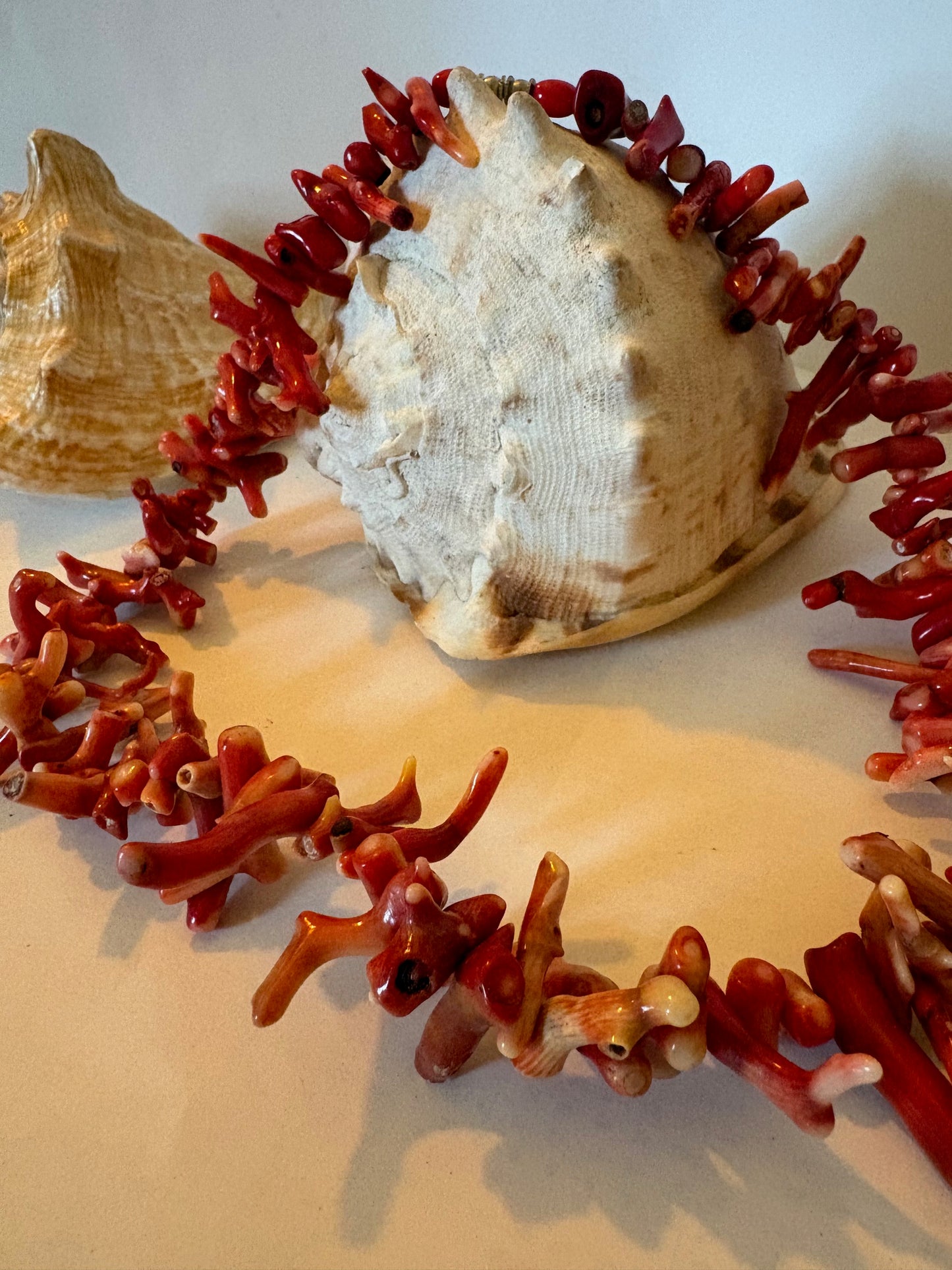 Schwere Vintage Korallenkette aus echter roter Koralle – Naturbelassene Korallenäste, Statement-Schmuck