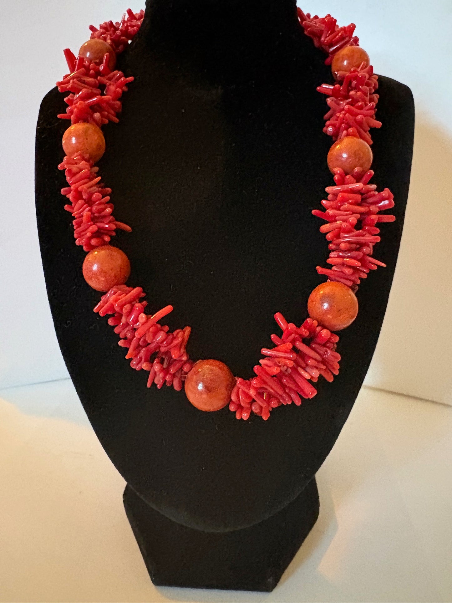 Vintage Korallenkette aus Schaum- und Astkoralle – ca. 47 cm